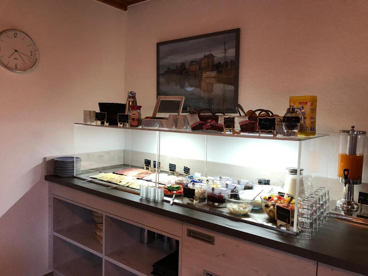 Hotel Pension Norddeich Exteriör bild